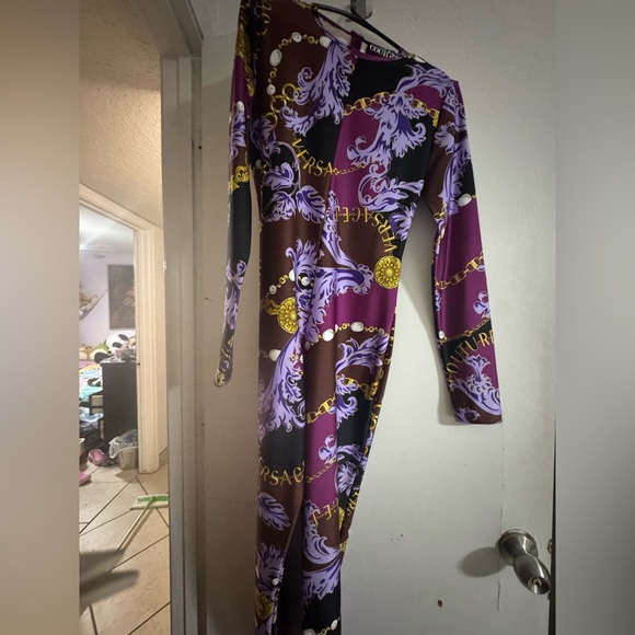 Versace contour jumpsuit - Picture 3 of 3